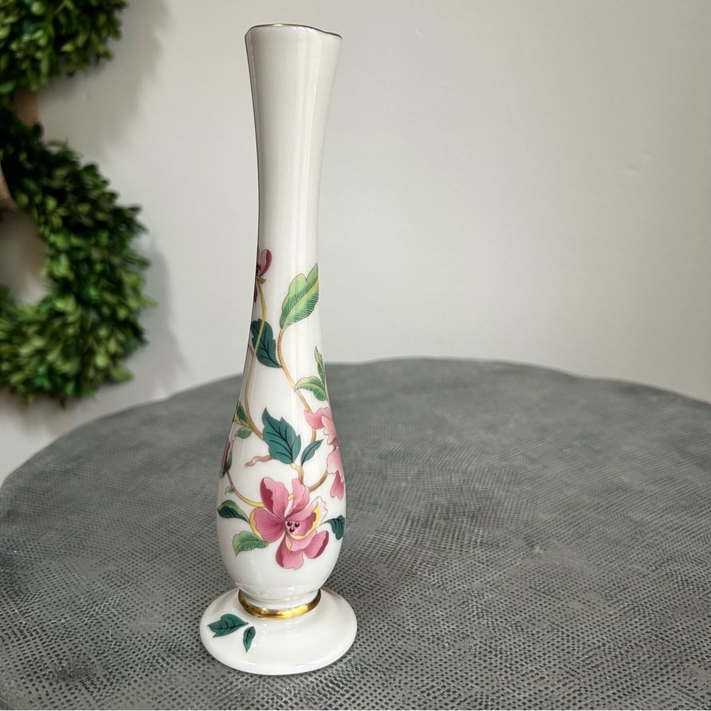 Lenox ~ Barrington Collection Bud Vase